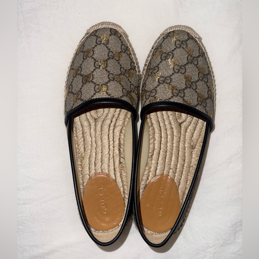 Gucci Women's Espadrilles - Black and Gold Pattern - Picture 3 of 11